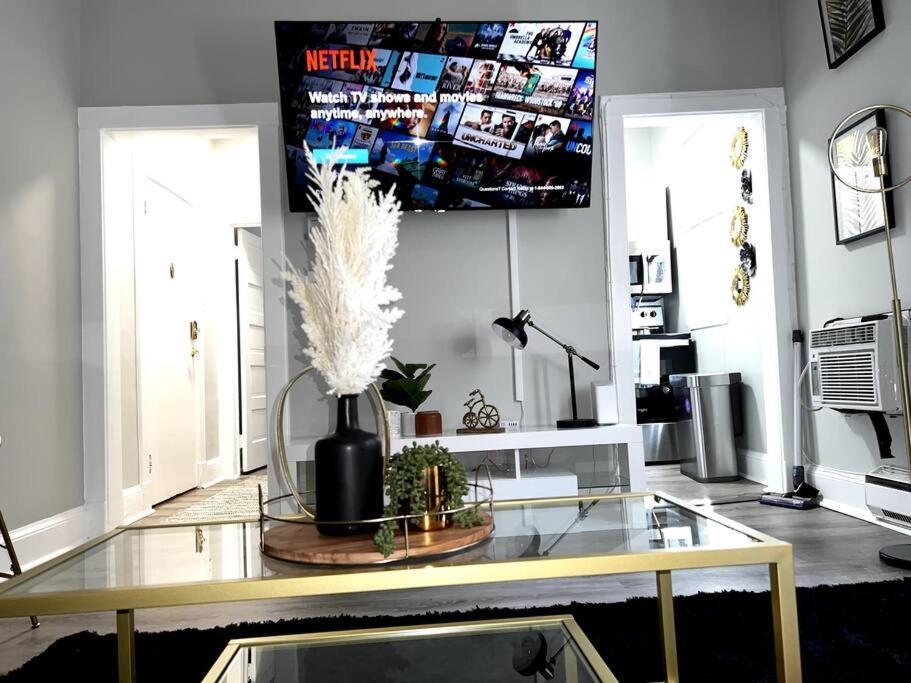Апартаменты Stylish 1Br Unit W/Free Parking-Walk To Metro Вашингтон Экстерьер фото
